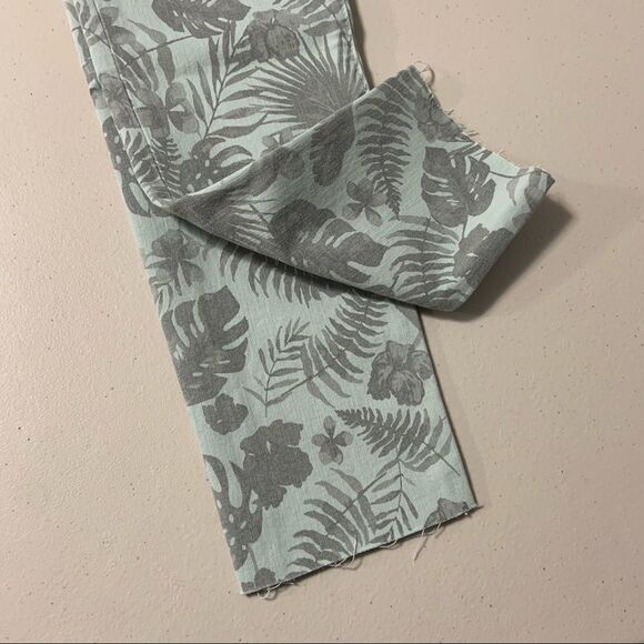 🆕 Joe’s Jeans Tropical The Icon Midrise Skinny Crop Raw-cuff in Sky Gray - Picture 6 of 8